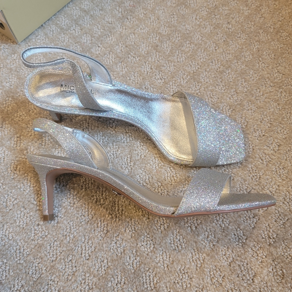 Michael Kors Mila Glitter SandalSize 8
